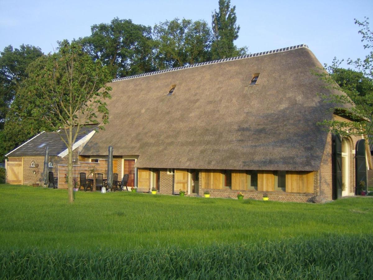 Monumental Farm In The Ash Landscape Villa Geesteren  Exterior photo