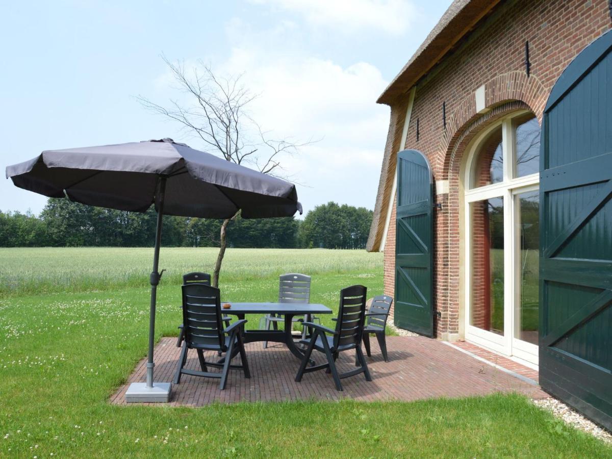 Monumental Farm In The Ash Landscape Villa Geesteren  Exterior photo